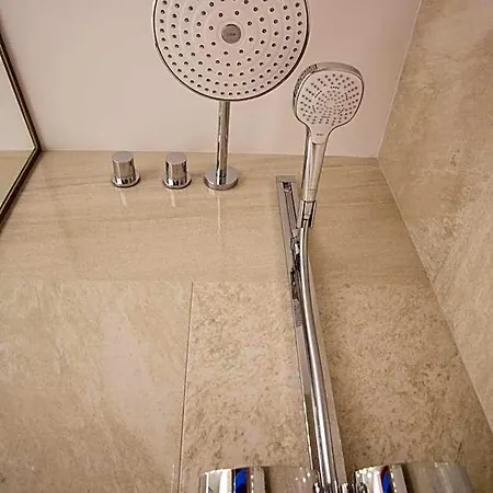 Galatea Hotel 4*